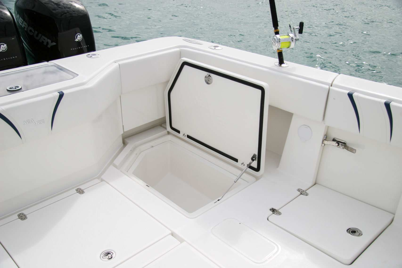 Center Consoles 390z Details Seavee Boats throughout proportions 1706 X 1137