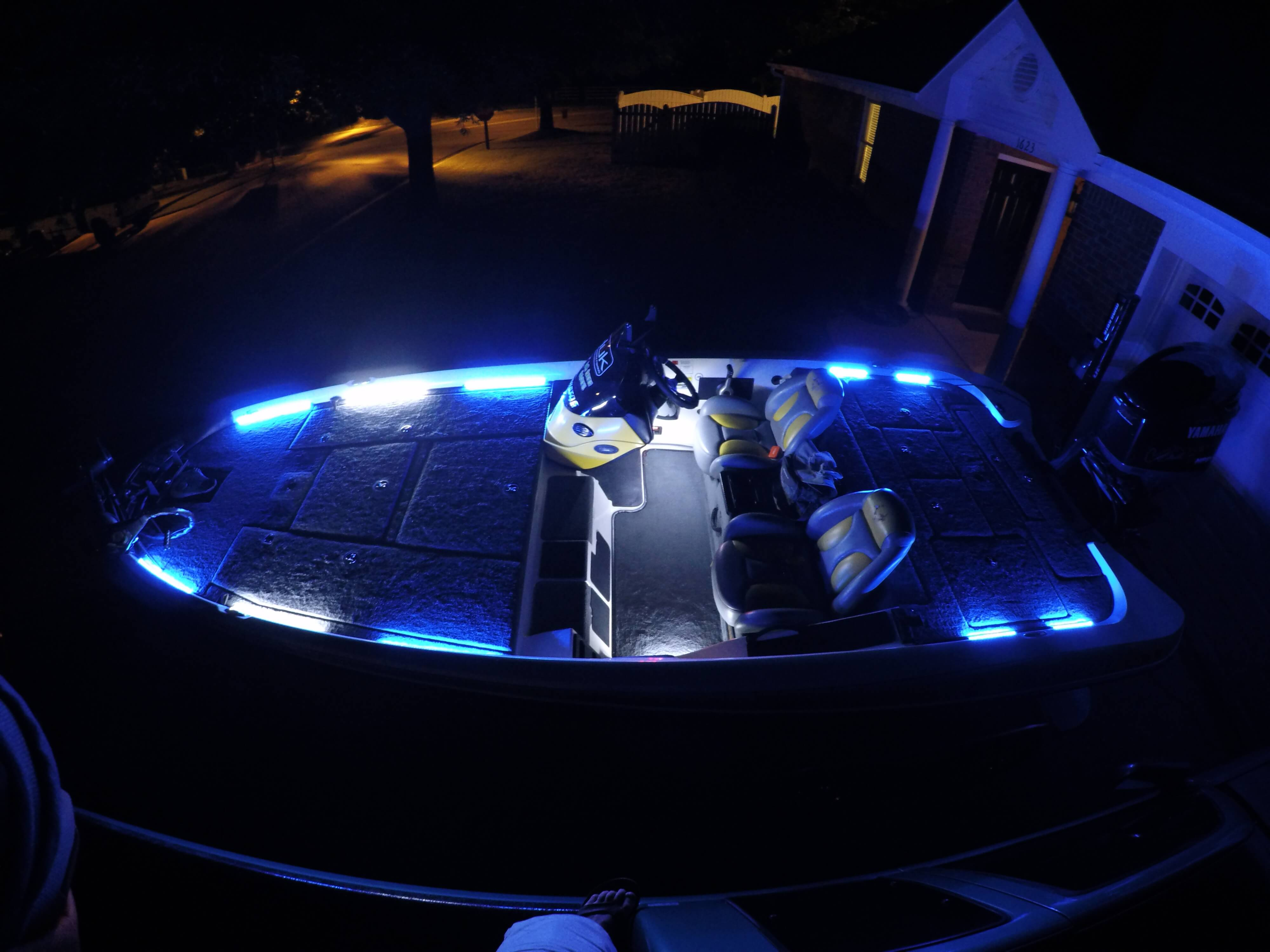 Deck Lights For Bass Boats Decks Ideas inside sizing 4000 X 3000