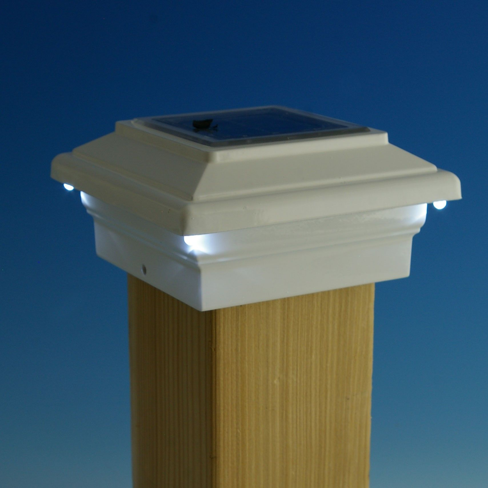 Pegasus Solar Post Cap Deck Light Aurora Deck Lighting in size 1708 X 1708