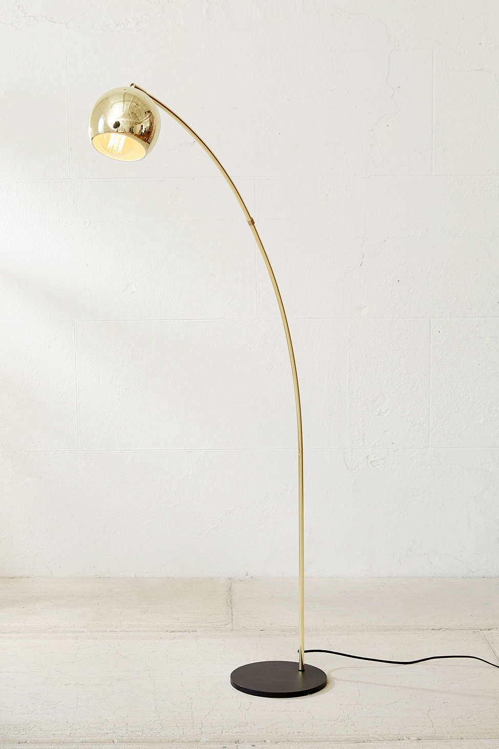 11 Arc Floor Lamps That Add Mod Influence To The Home pertaining to proportions 975 X 1463