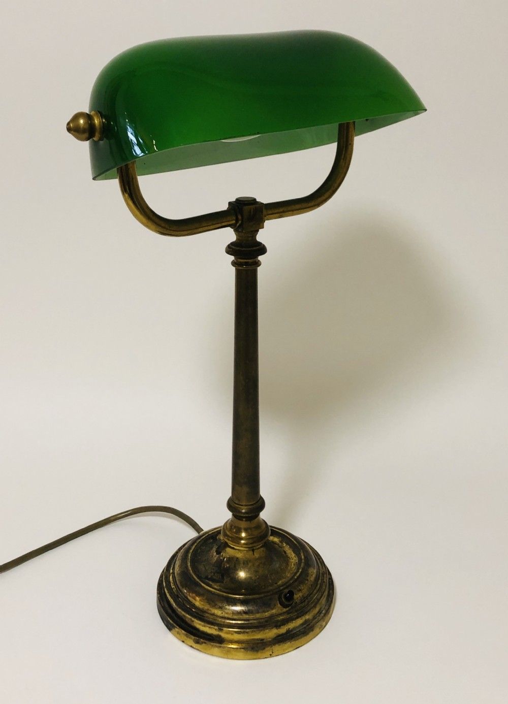 Antique Brass Bankers Desk Lamp With Green Glass Shade intended for measurements 1000 X 1386