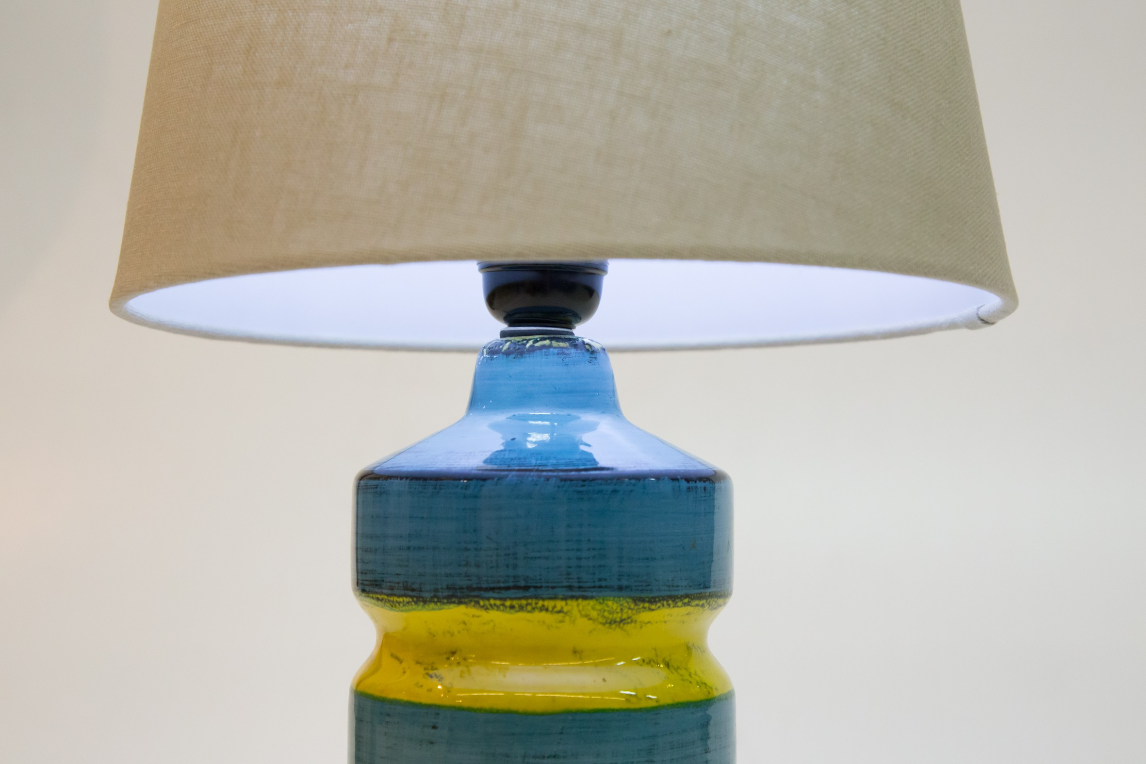 Blue Yellow Ceramic Table Lamp 1970s with proportions 2362 X 1575