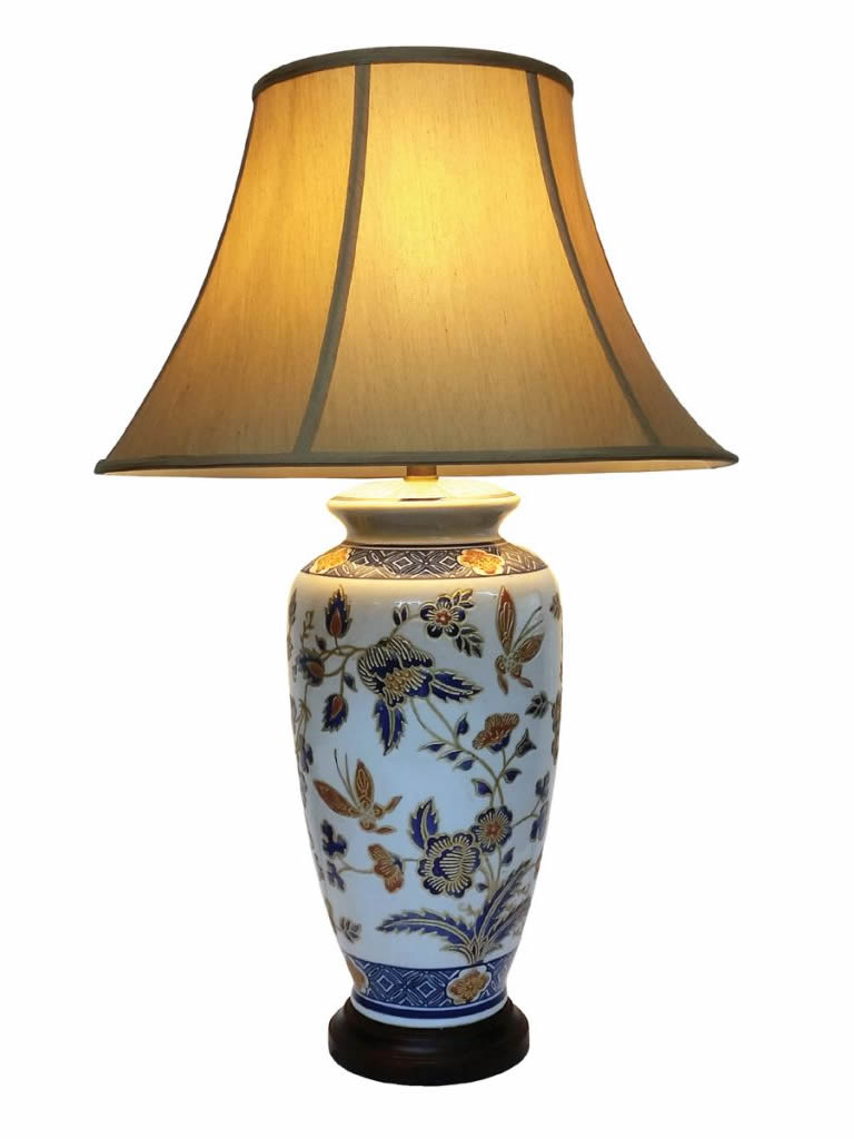 Chongqing Chinese Porcelain Table Lamp for sizing 768 X 1024