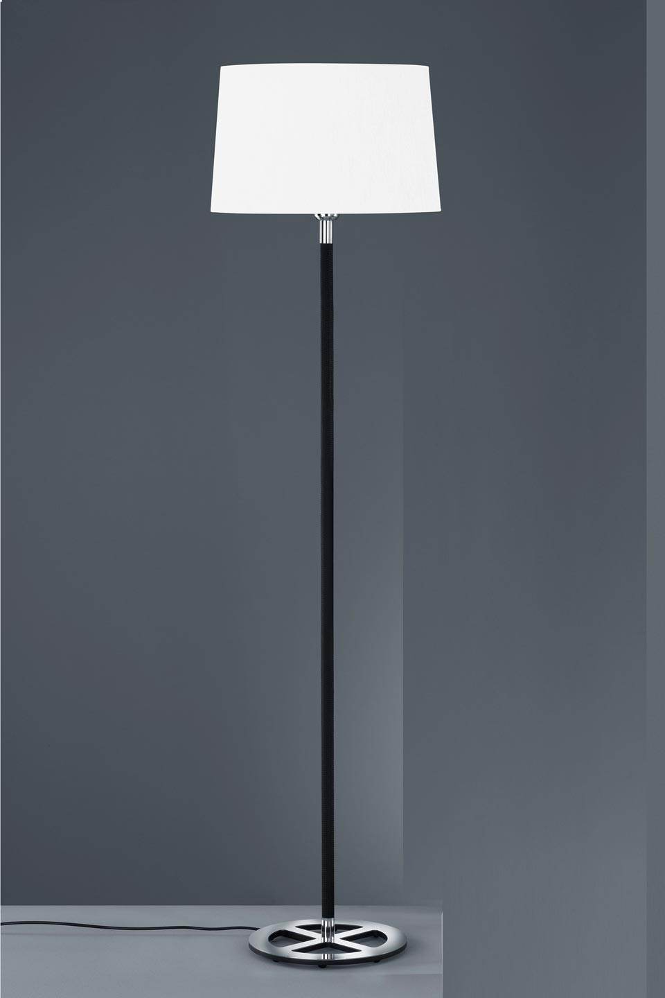 Floor Lamp With White Shade Matching Lamps And Wall Lamp pertaining to sizing 960 X 1440