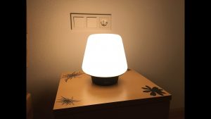 Philips Hue Ambient Led Tischlampe 800 Lumen 95w Warmweikaltwei Regelbar throughout proportions 1280 X 720