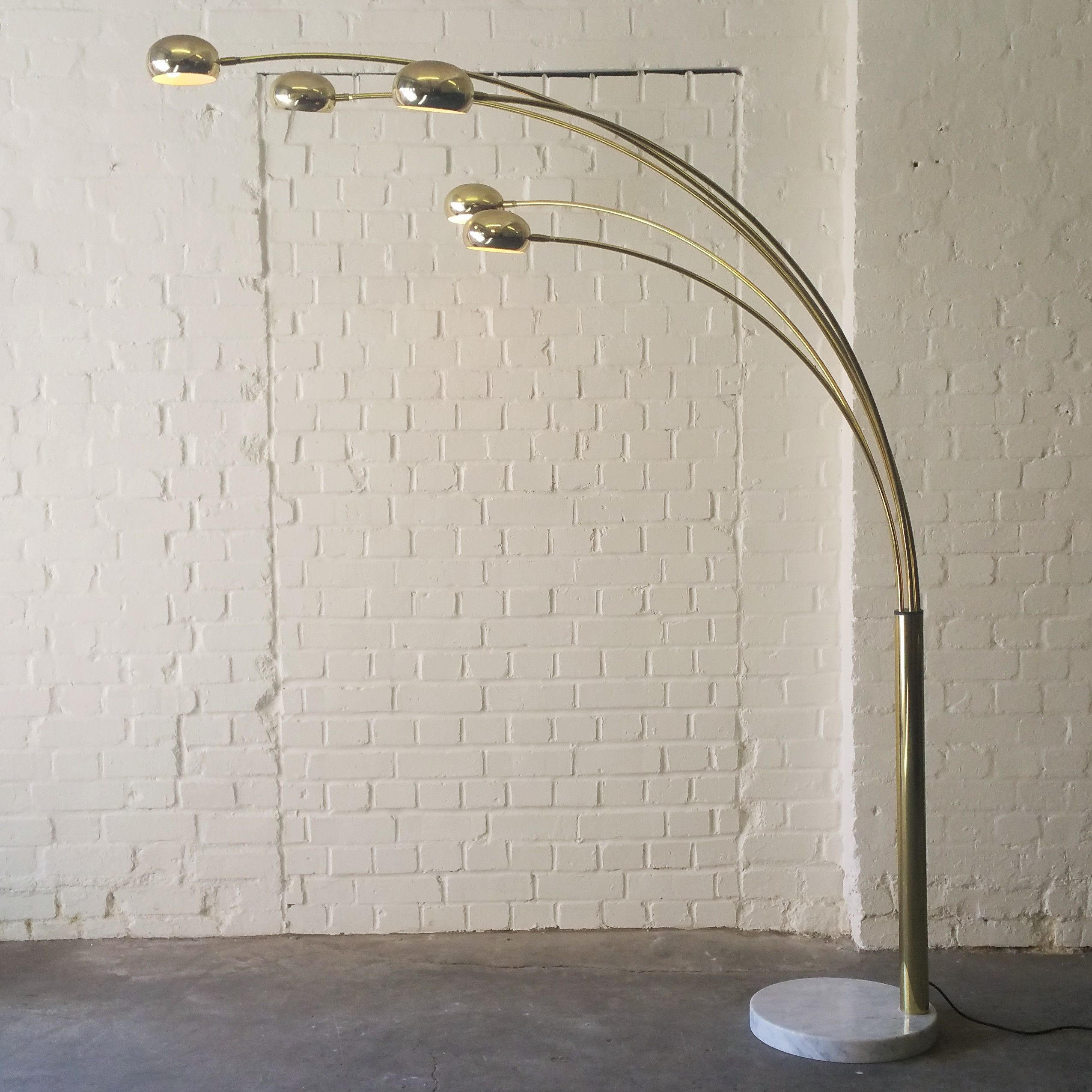 Vintage Italian Guzzini Style 5 Arm Brass Arc Floor Lamp On in size 2551 X 2551
