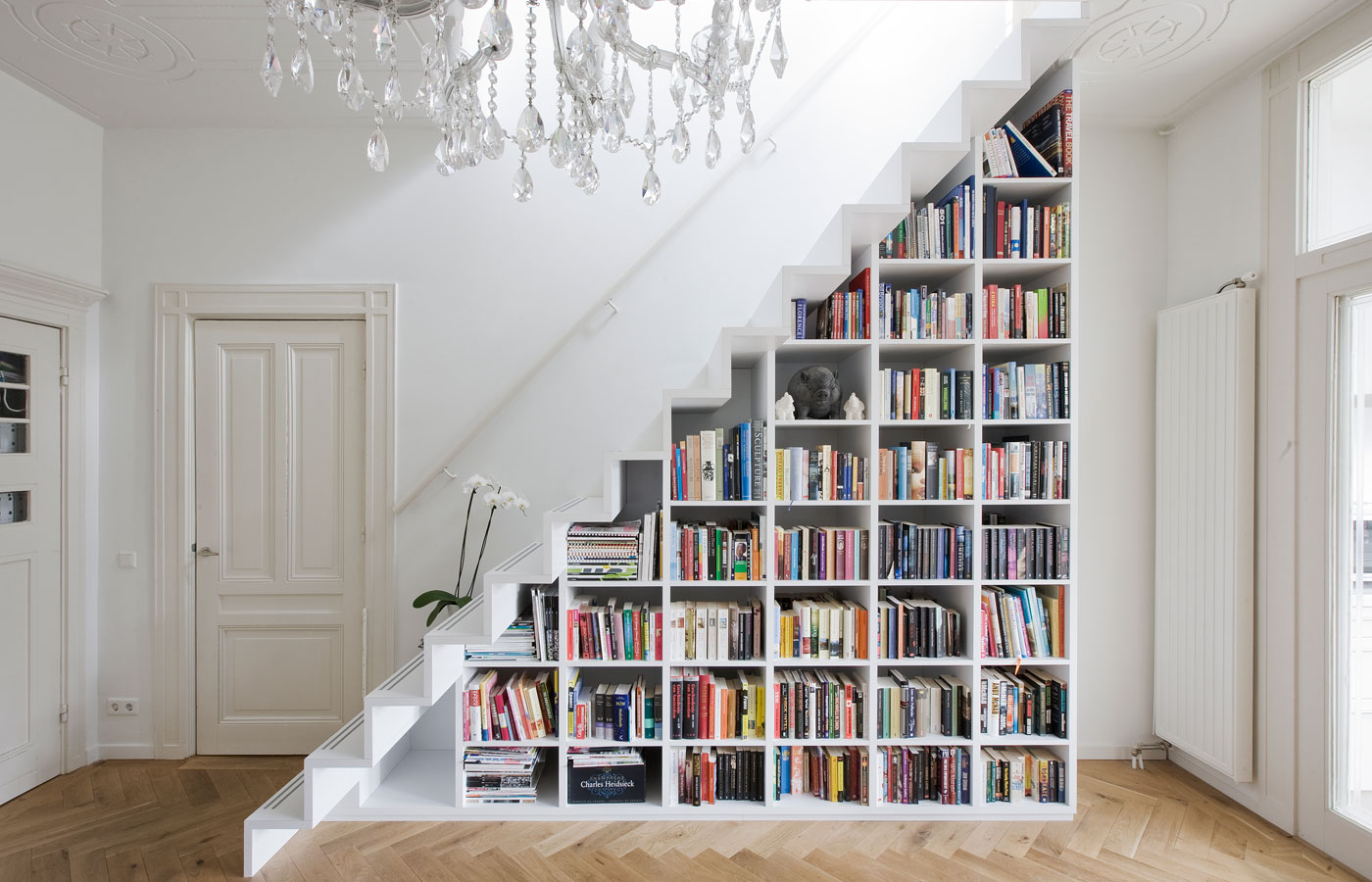 9 Creative Book Storage Hacks For Small Apartments within size 1400 X 900
