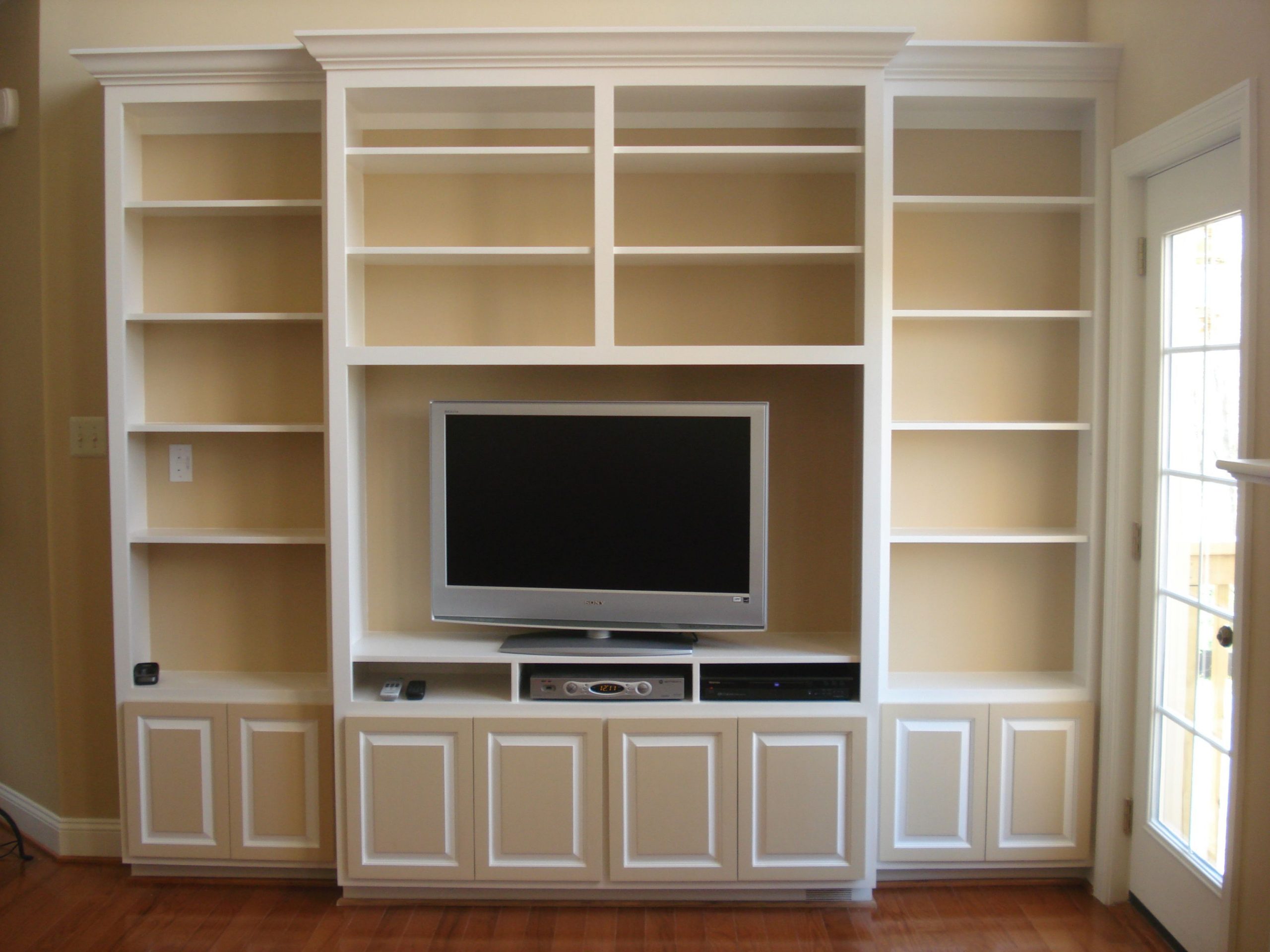Custombuiltentertainmentcenters Custom Built Bookcases inside proportions 3072 X 2304