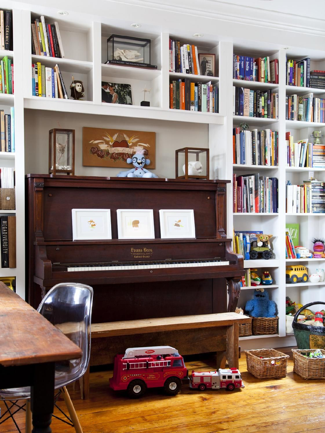 Piano In Book Case Or Book Case Around The Piano With inside dimensions 1122 X 1496