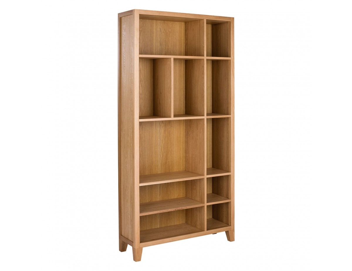 Tall Oak Bookcase with proportions 1200 X 925